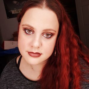 Meet your Posher, Jillian